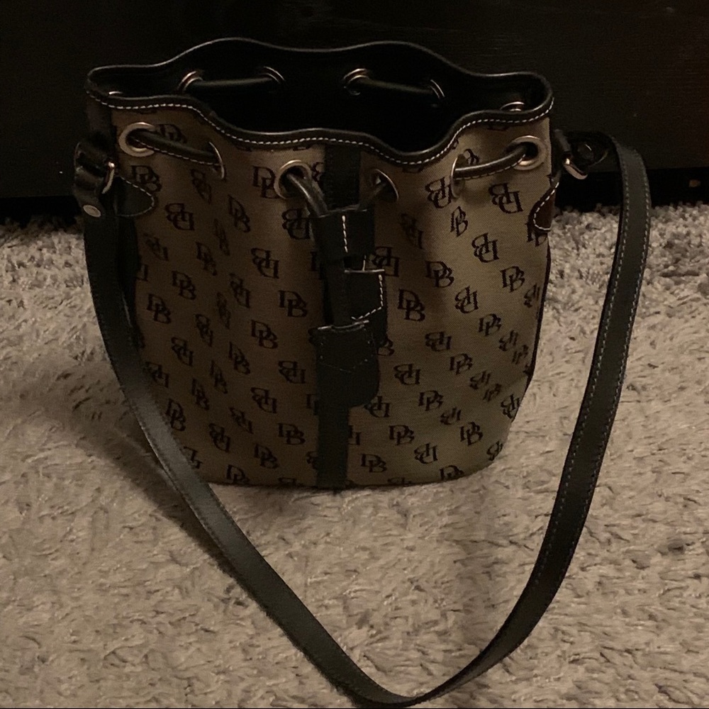 Dooney & Bourke Shoulder Bag